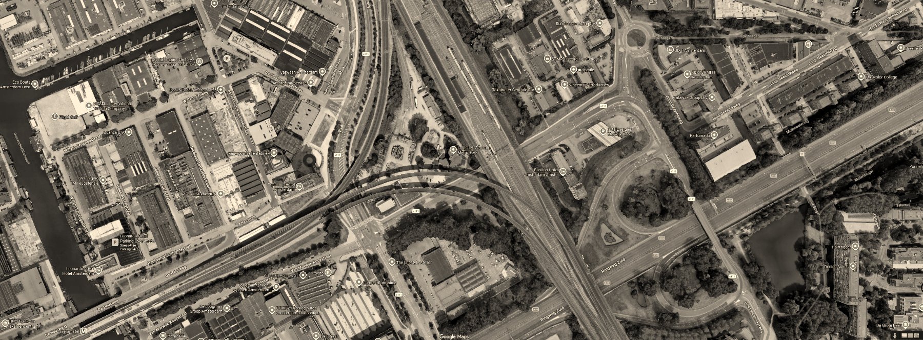 Luchtfoto van de verkeerscentrale in het Amstel Business Park