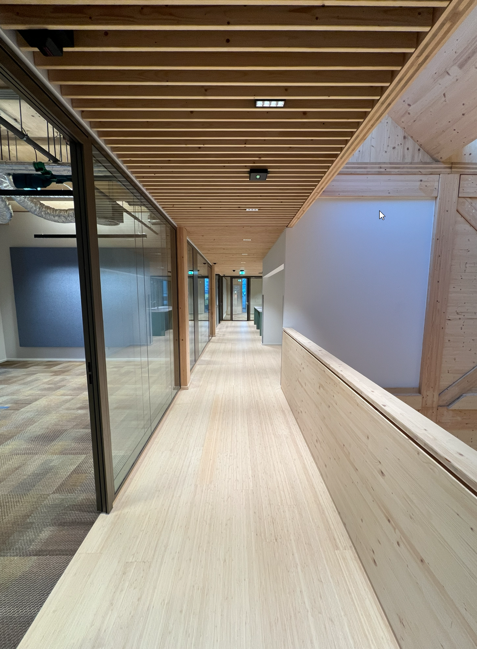 Glazen binnenwand — Maars String² systeem